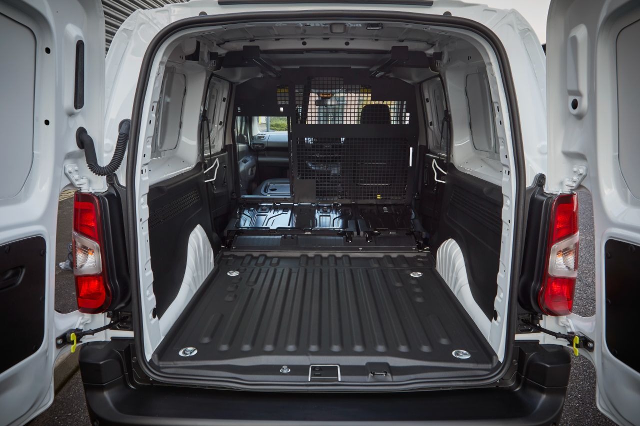 citroen, e-berlingo, van, electric, electric van, white